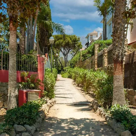 Apartamento Duplex Junto Al Mar En Marbella